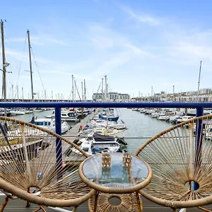Water At The Marina, Free Parking By My Getaways Brighton